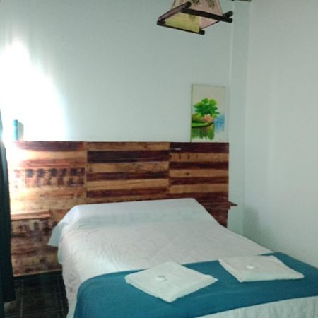 Hostal La Palmera Ezeiza Eksteriør billede